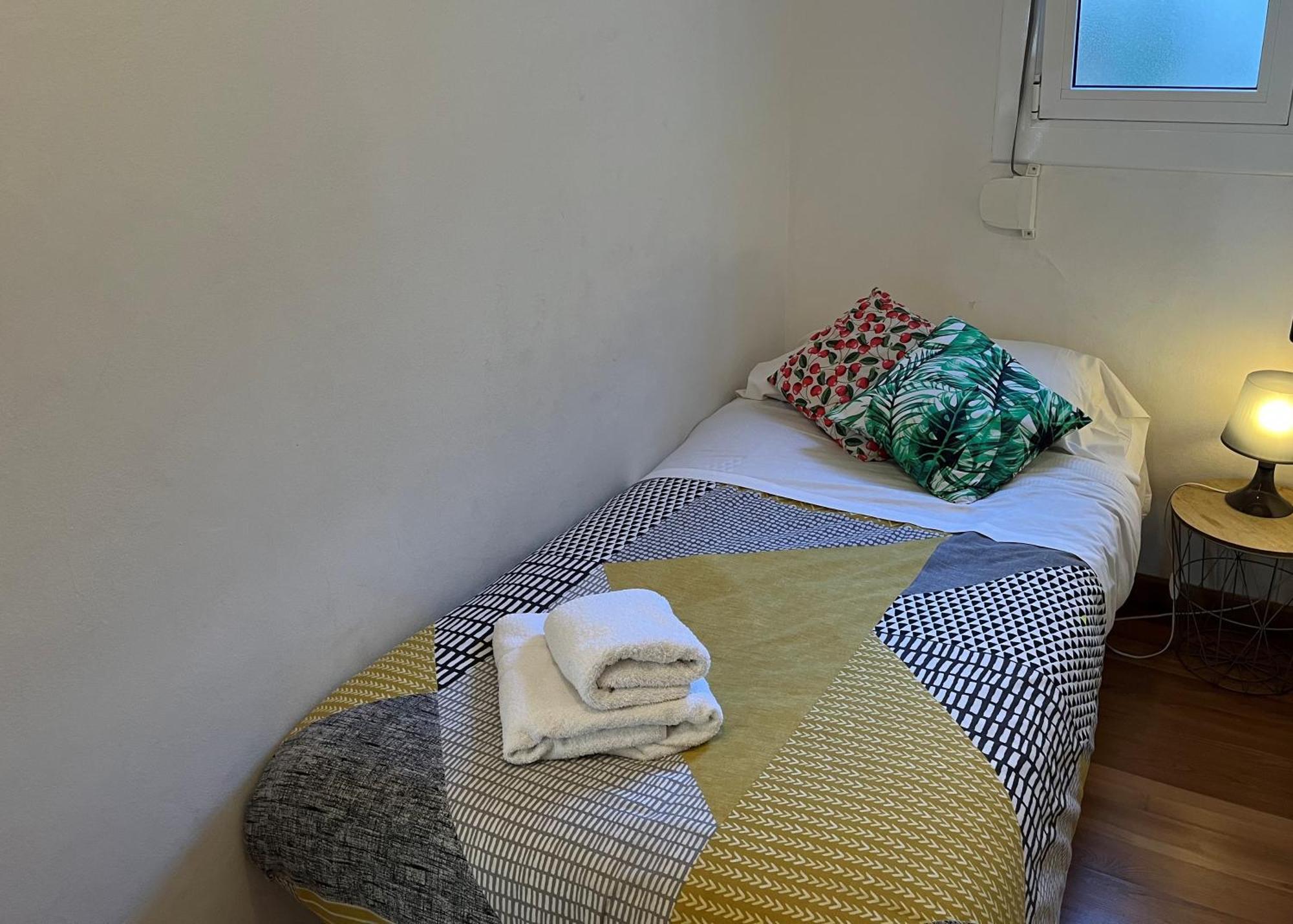 Apartamento Cerca De La Playa บลาเนส ภายนอก รูปภาพ